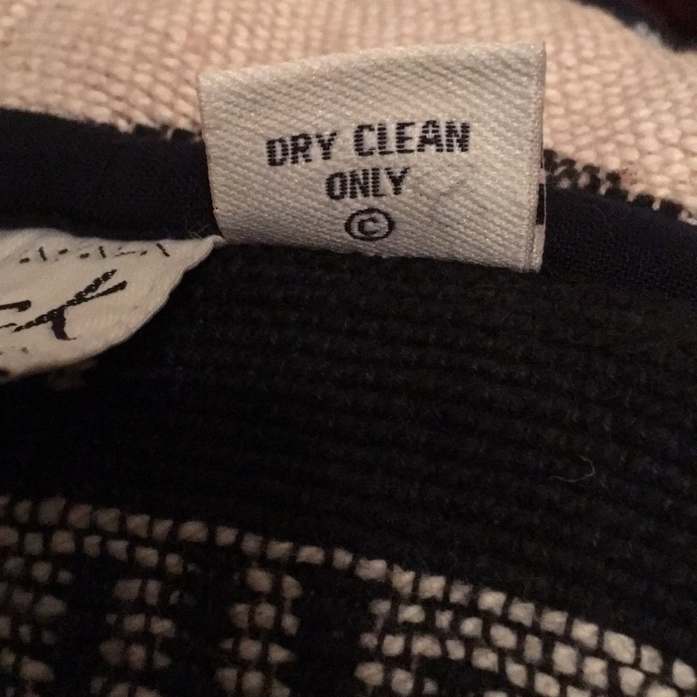 Flashback Snowflake Cropped Jacket Medium - image 5